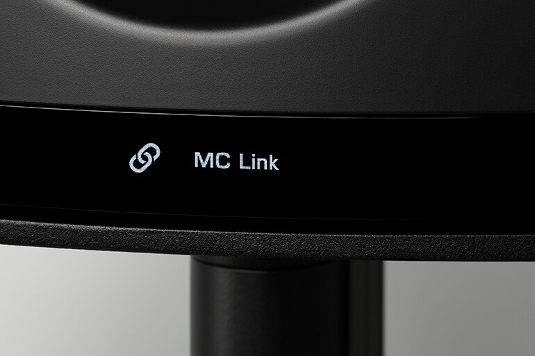 NX-70A display showing MusicCast Link