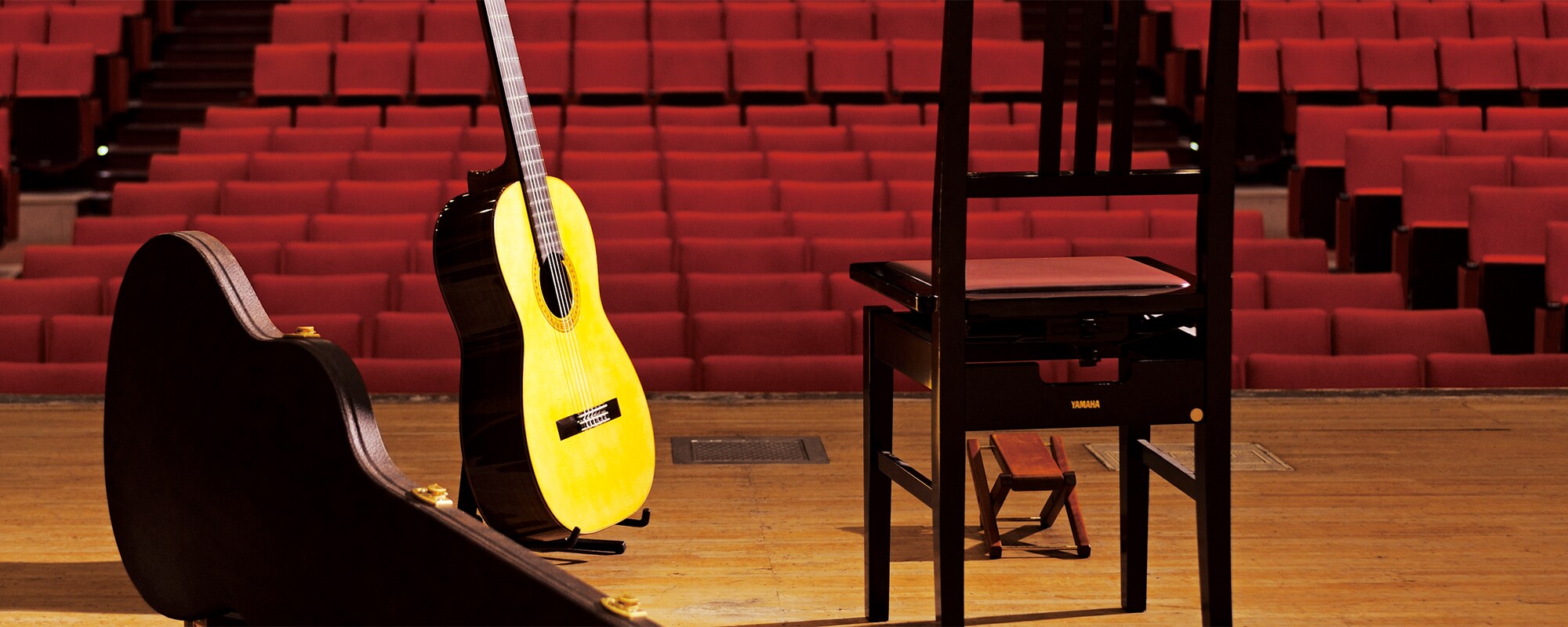 GC / GCX - Overview - Classical & Nylon - Products - Guitars