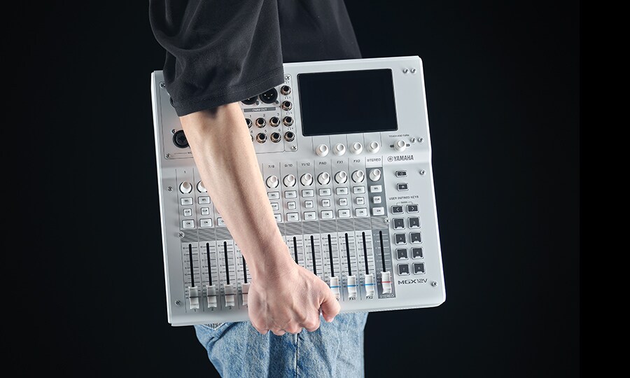 MGX12 - Overview - MGX Series - Mixers - Products - Audio - Yamaha